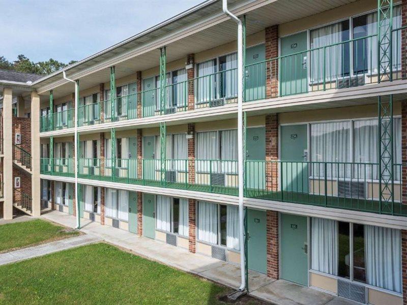Days Inn By Wyndham Jellico - Tennessee State Line Ngoại thất bức ảnh