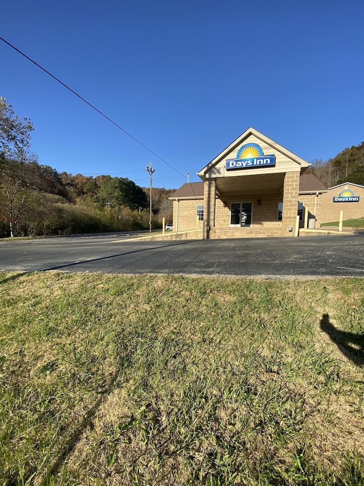 Days Inn By Wyndham Jellico - Tennessee State Line Ngoại thất bức ảnh