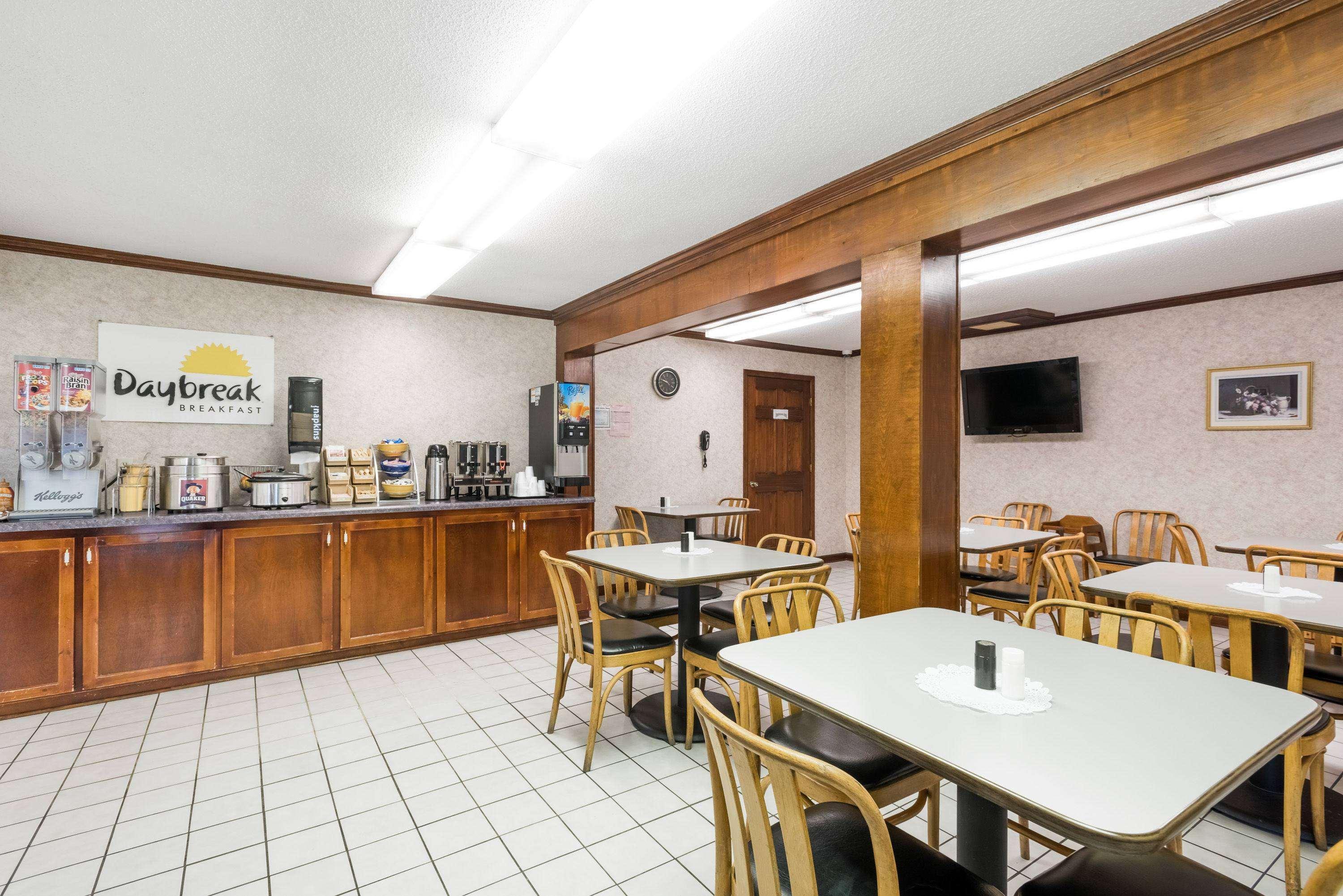 Days Inn By Wyndham Jellico - Tennessee State Line Ngoại thất bức ảnh