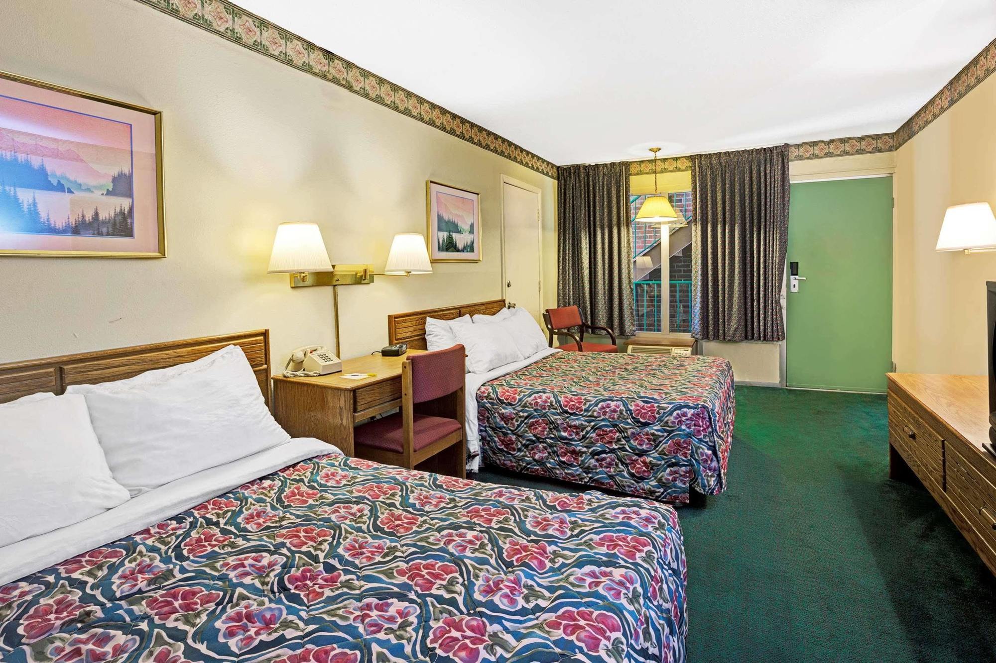 Days Inn By Wyndham Jellico - Tennessee State Line Ngoại thất bức ảnh